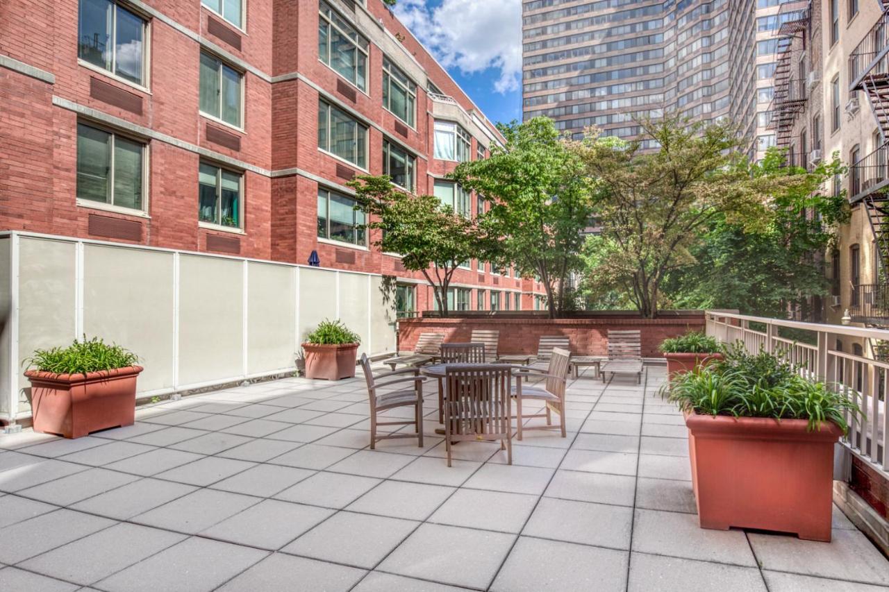 Uws 1br W Doorman Gym Nr Park Nyc-932 Nova York